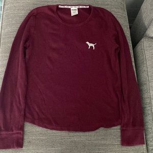 VS PINK LONG SLEEVE TOP